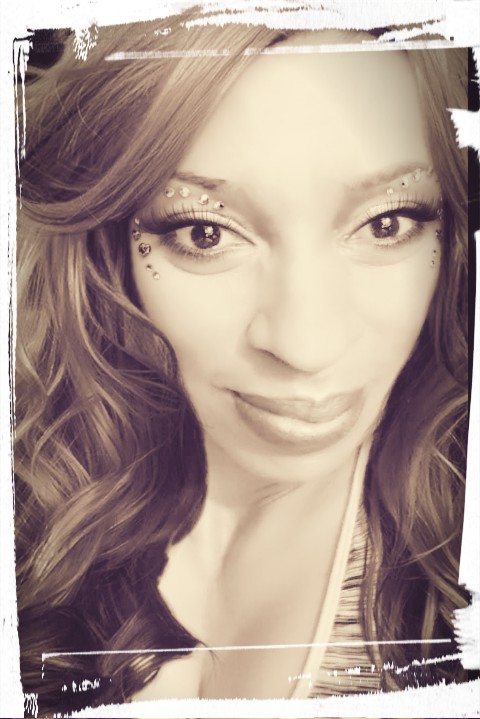 Sexy at 70! For Real! Check Out This Tweet from bob loblaw. (@WihongiSantos)